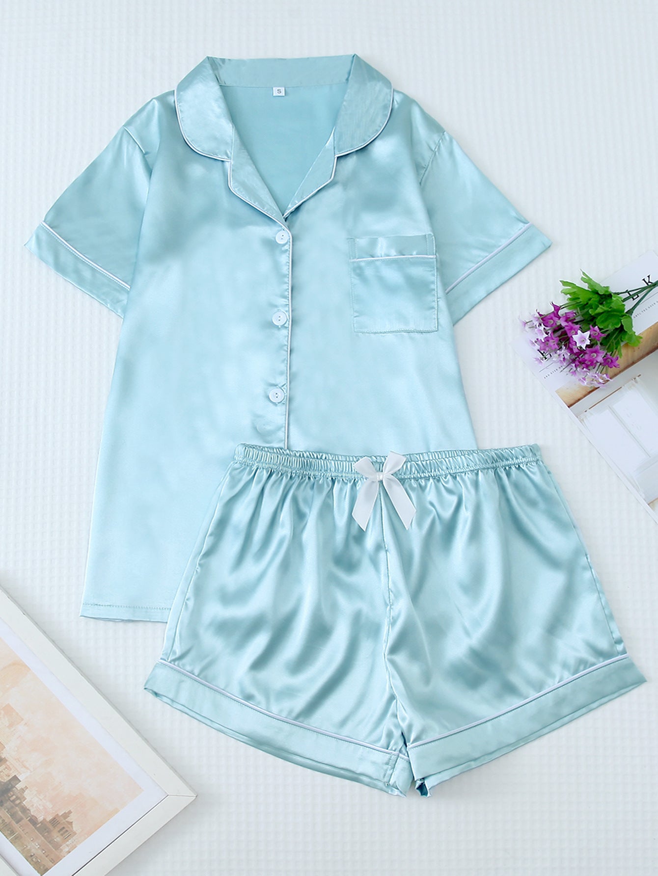 Short Sleeve Satin Pyjama Set
