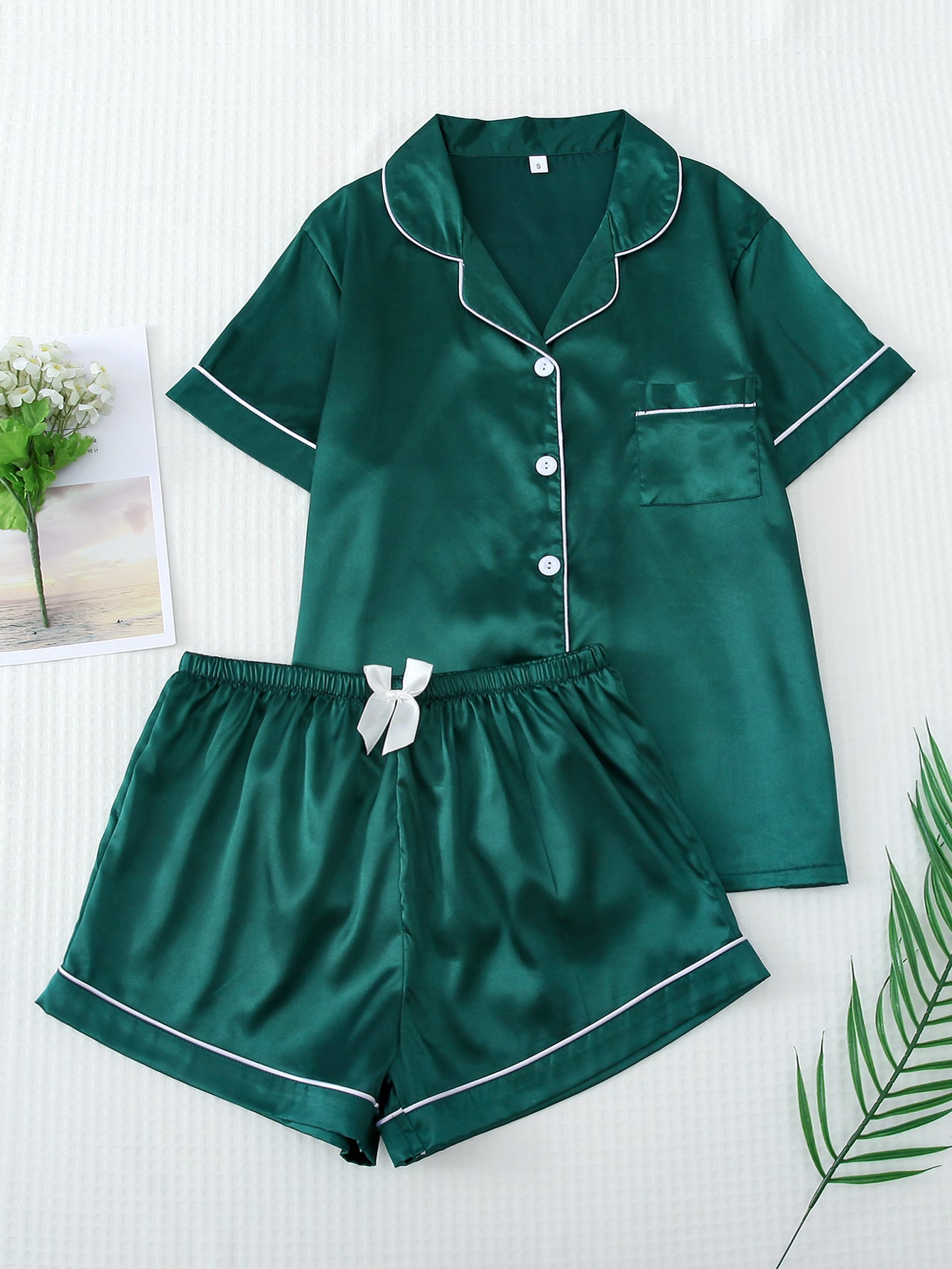 Short Sleeve Satin Pyjama Set