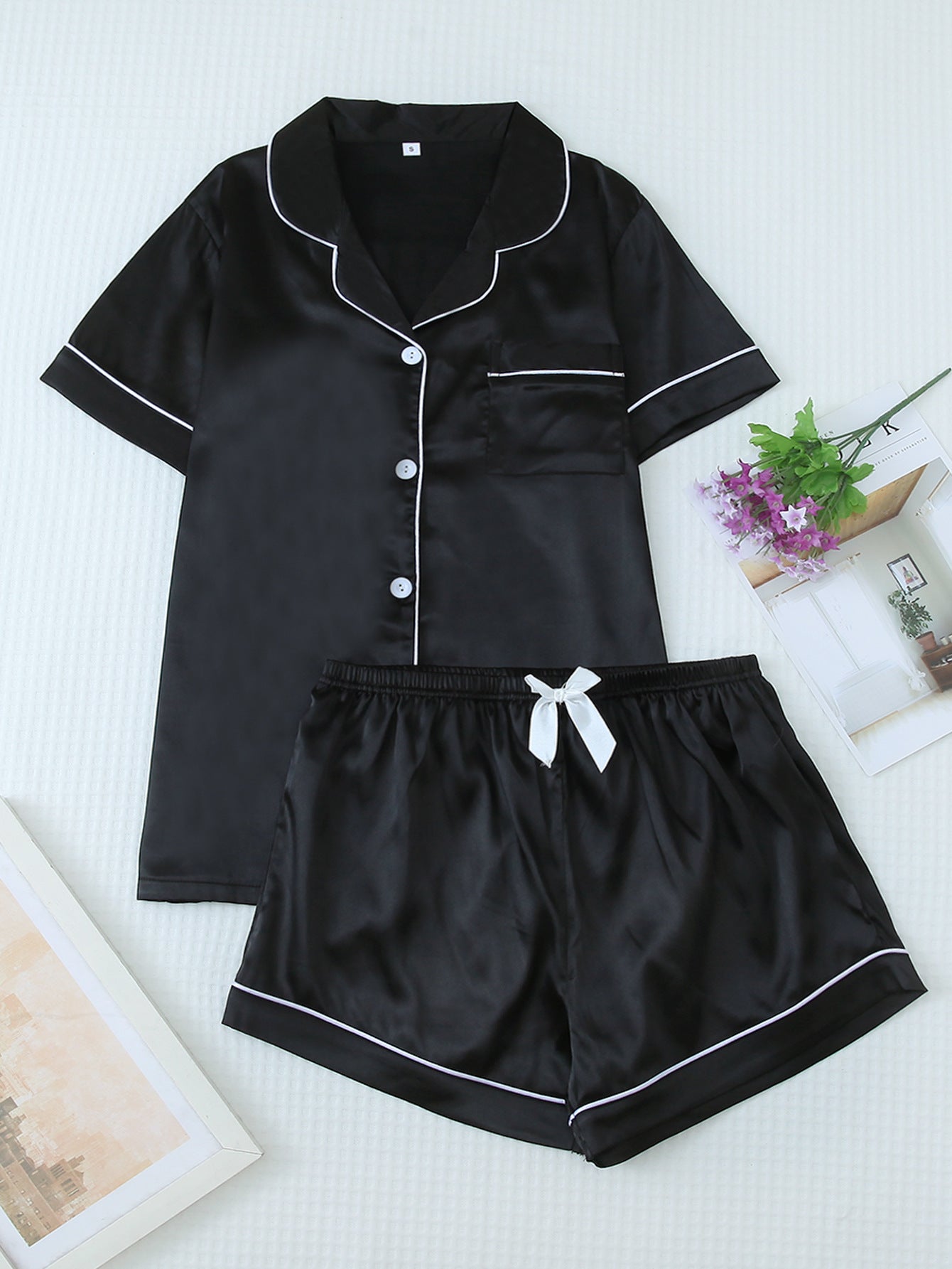 Short Sleeve Satin Pyjama Set