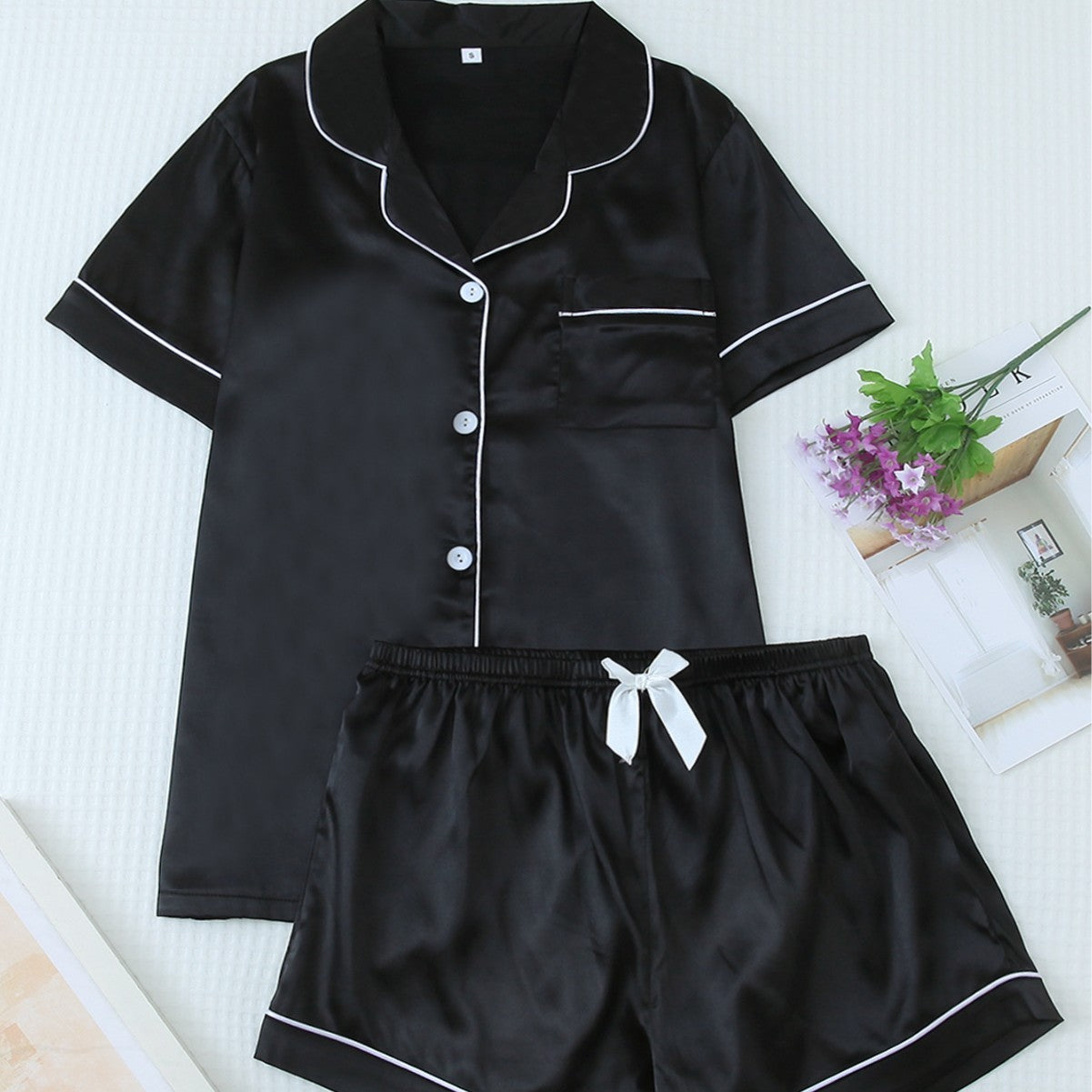 Short Sleeve Satin Pyjama Set